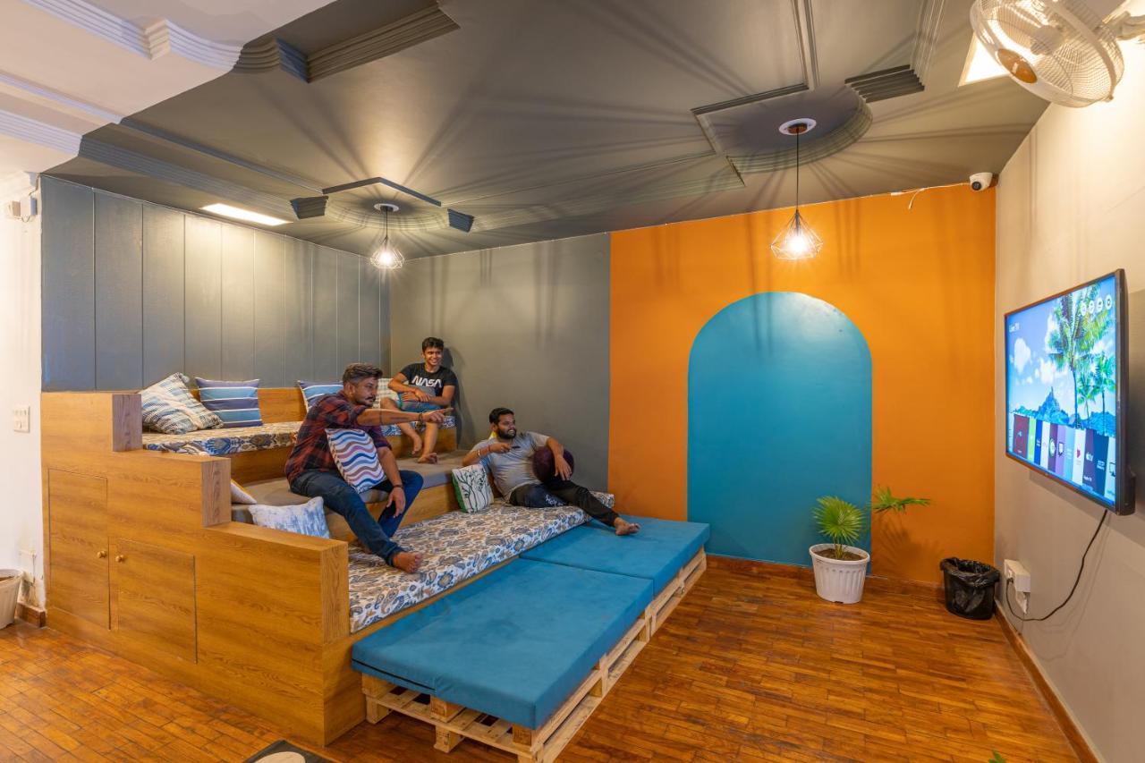 Madpackers Rishikesh Laxman Jhula Hostel Ngoại thất bức ảnh
