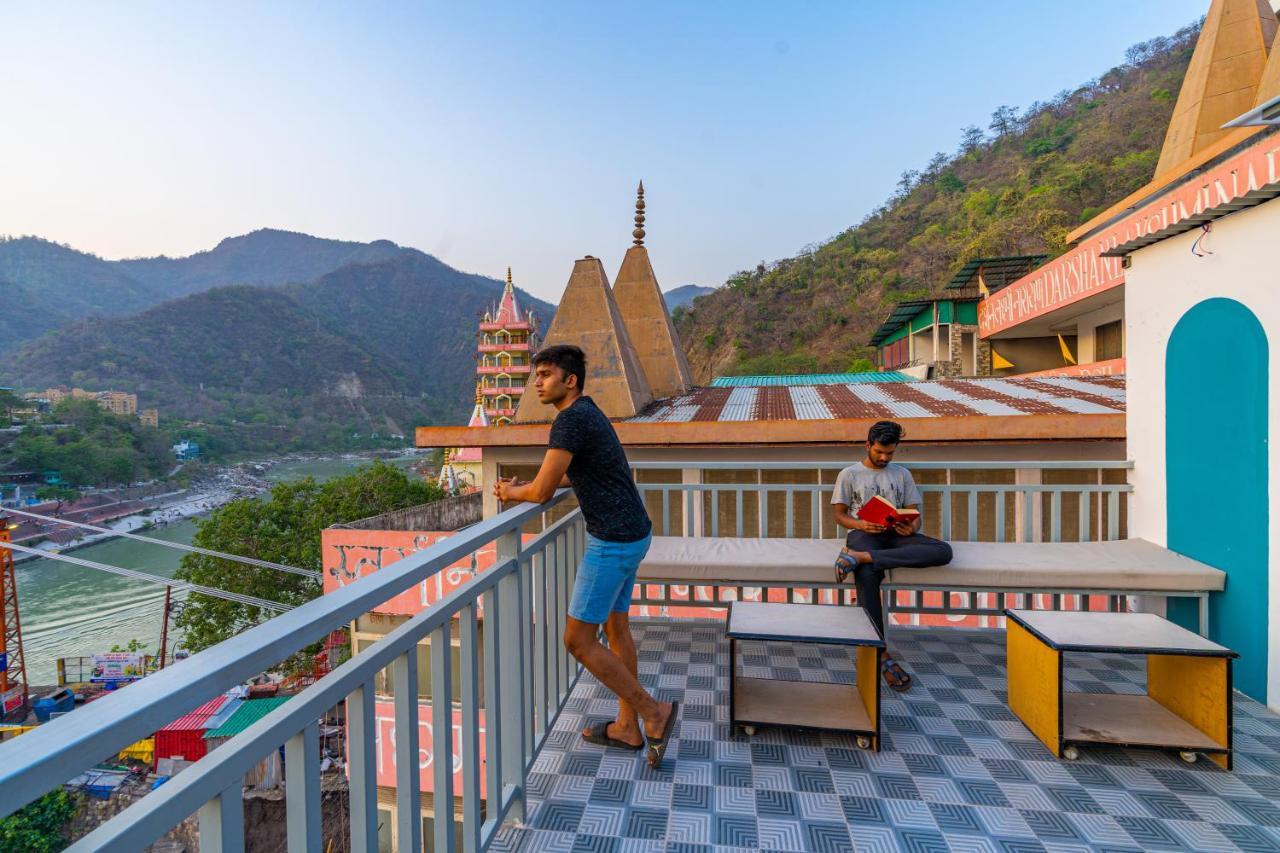 Madpackers Rishikesh Laxman Jhula Hostel Ngoại thất bức ảnh